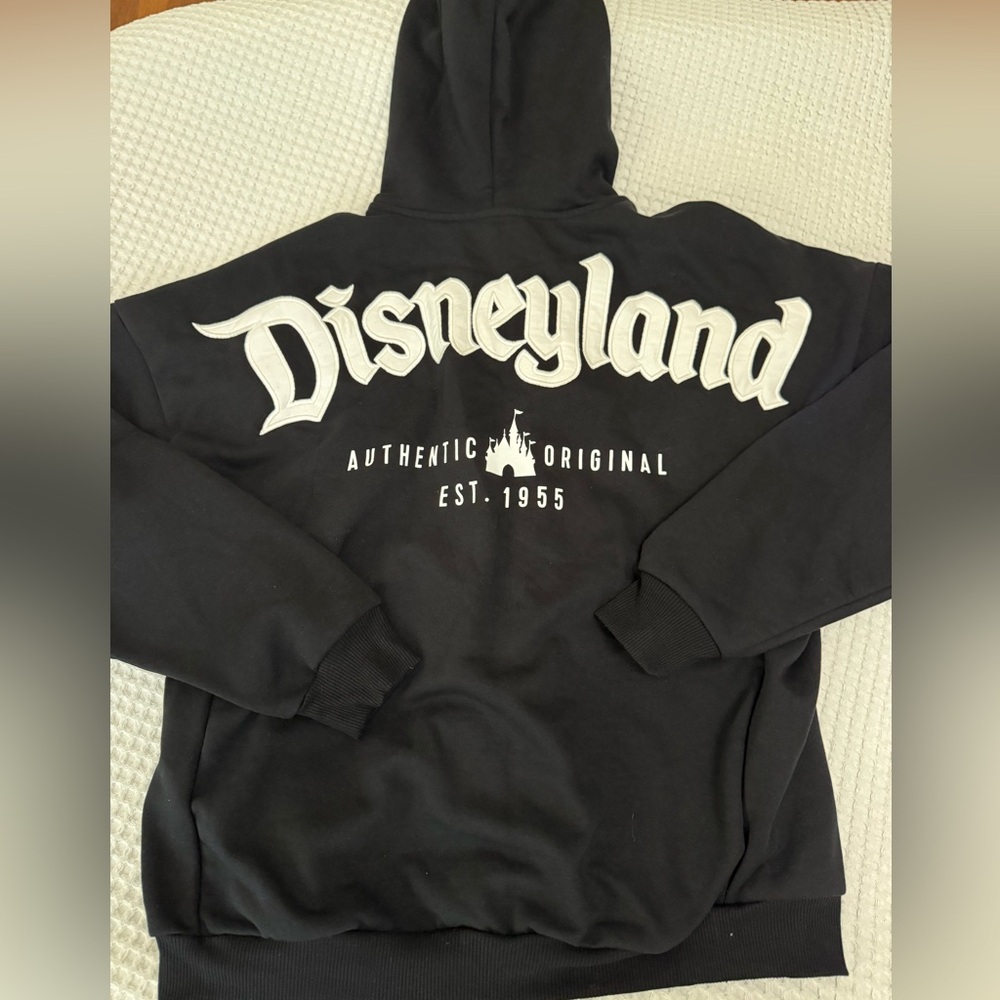 NWT Disneyland Black Spirit Hoodie Zip Up